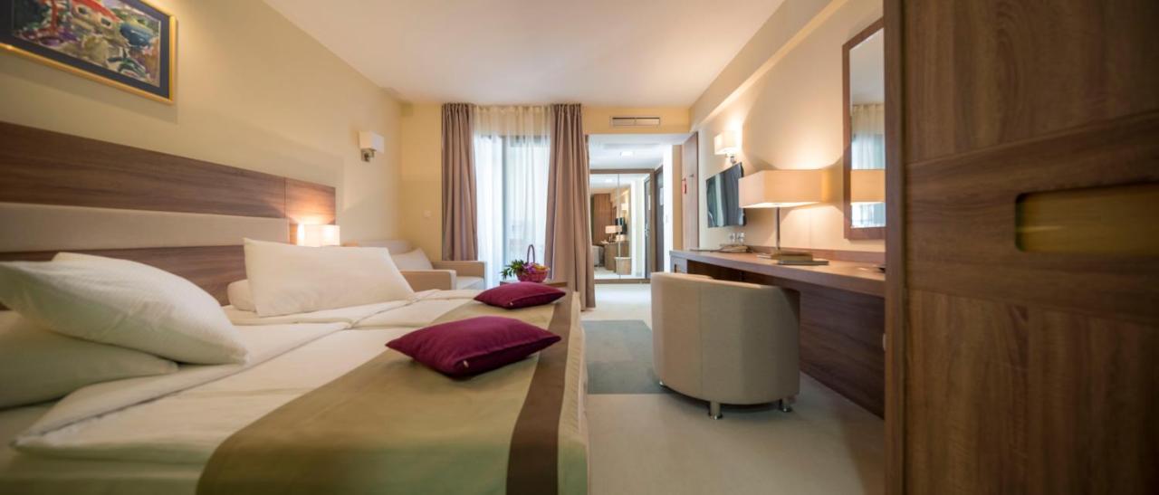 Hotel Park Makarska Luaran gambar