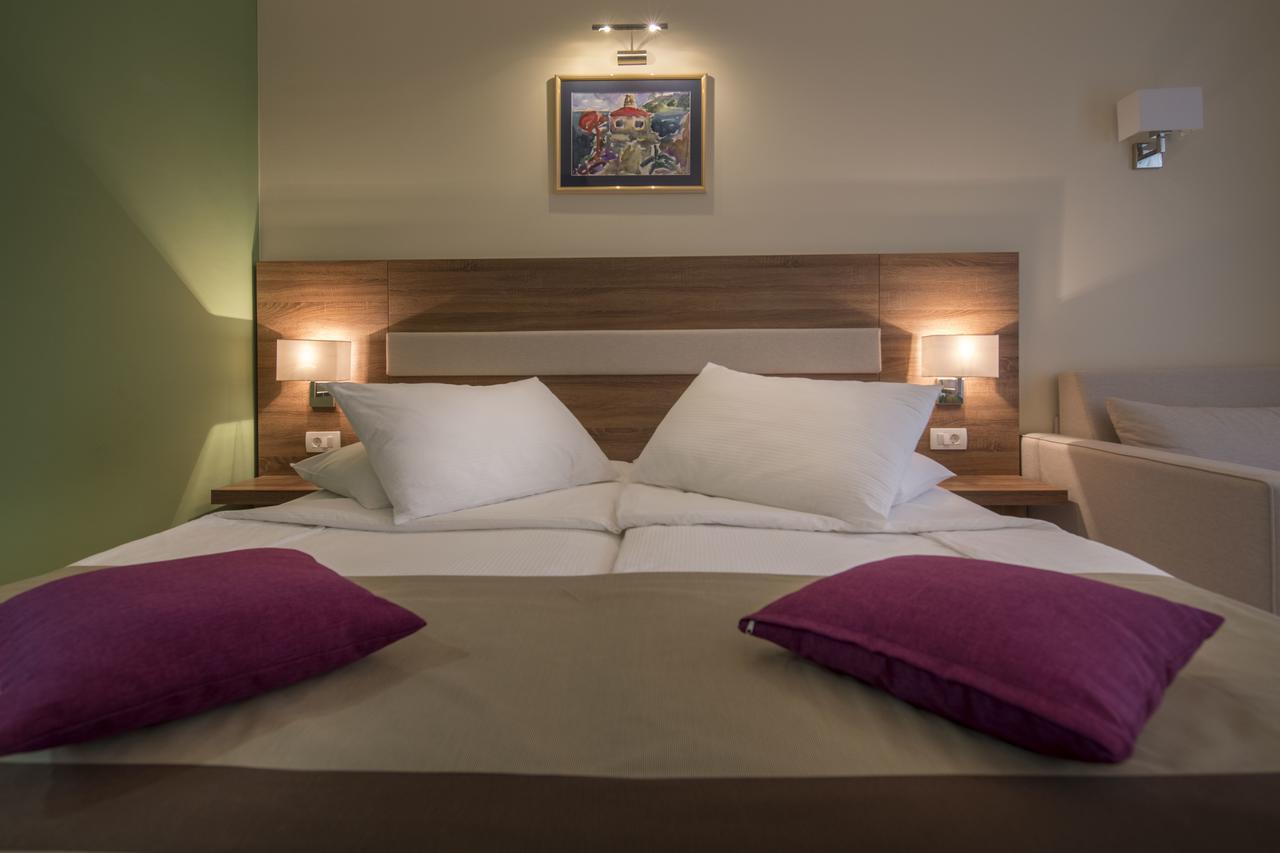 Hotel Park Makarska Luaran gambar
